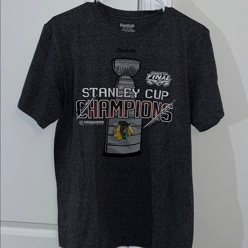 2015 Stanley Cup Champions Gray Chicago Blackhawks T Shirt M Reebok men’s